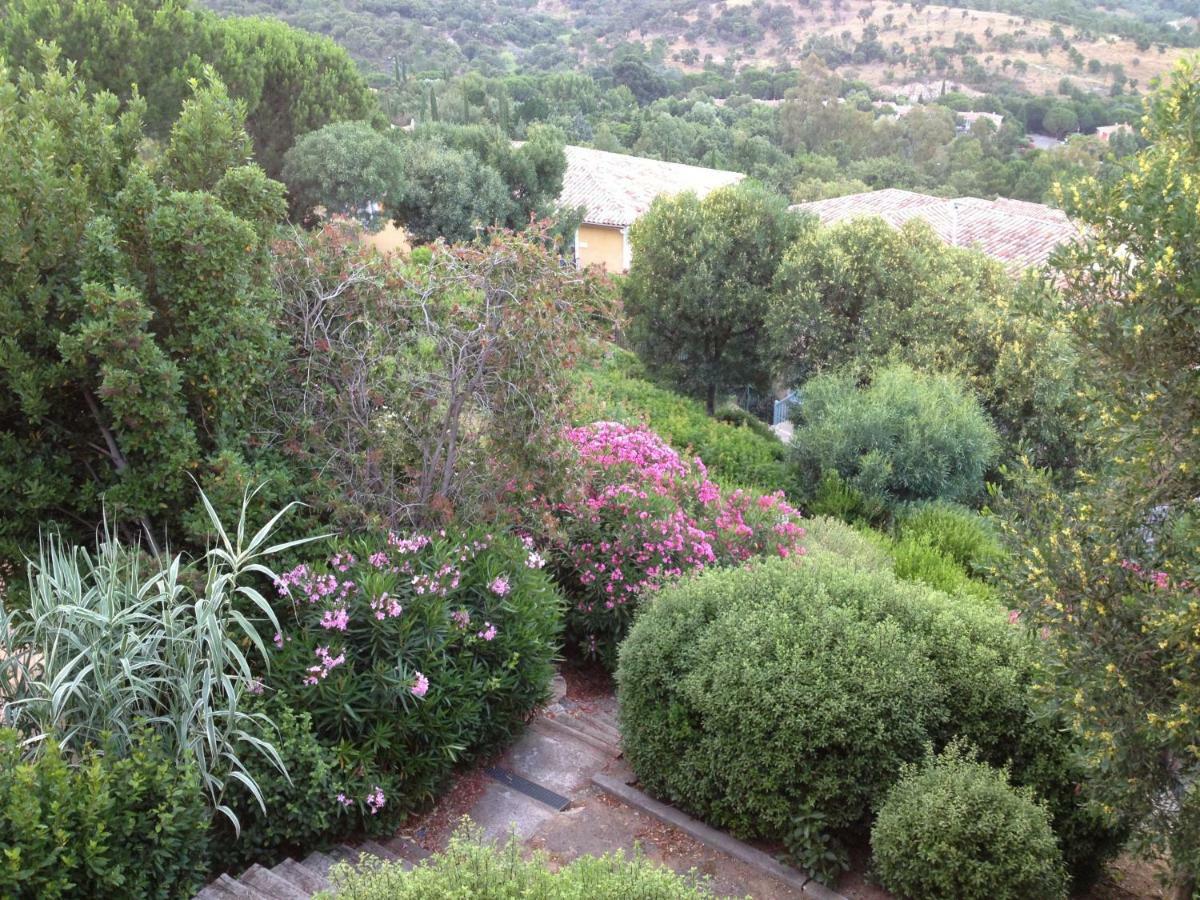 Les Restanques, Bastides Vue Golfe Saint Tropez Apartment Гримо Екстериор снимка