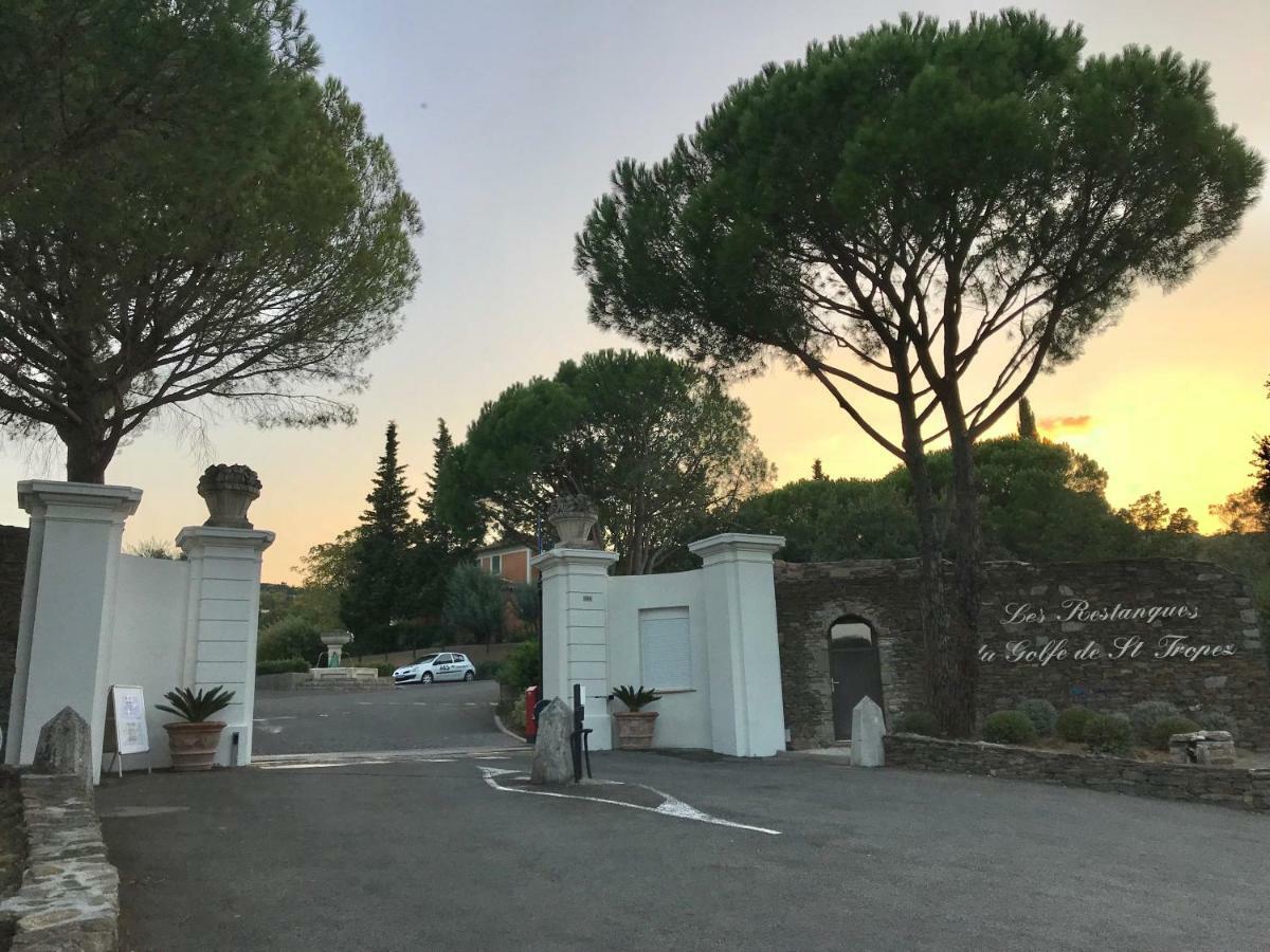 Les Restanques, Bastides Vue Golfe Saint Tropez Apartment Гримо Екстериор снимка